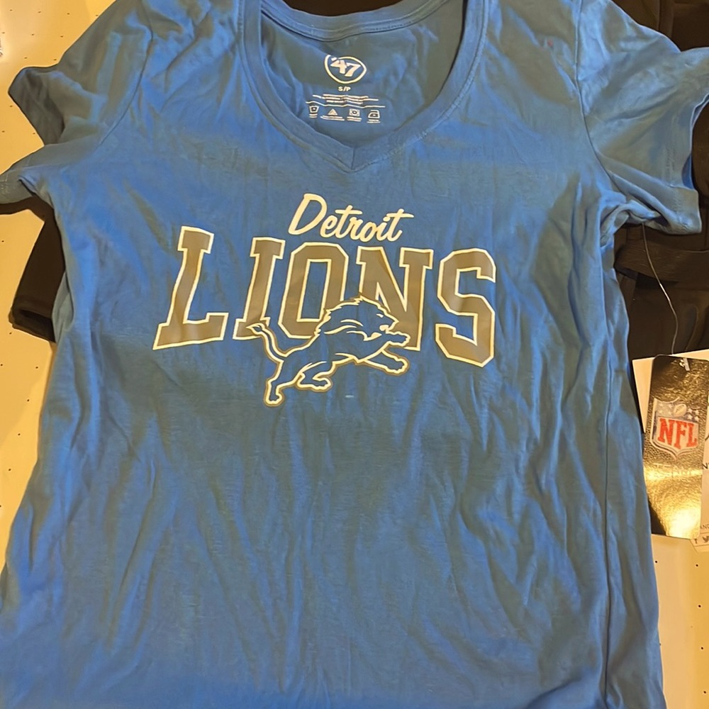 Detroit Lions Women’s T-Shirt